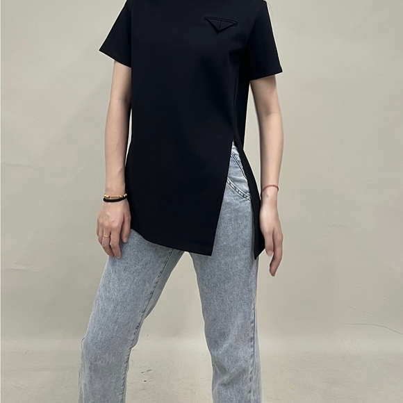 T-Shirt - Picture 10 of 15